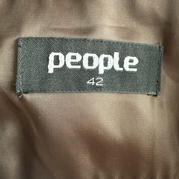 Brown Long Coat with Striped Lining - Picture 4 of 5